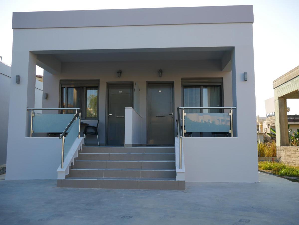 Erotokritos Studios Agia Marina Exterior foto